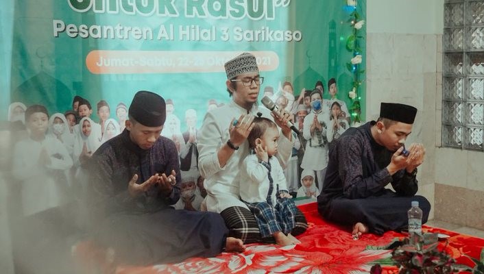 Pesantren al Hilal - Yatim, Tahfidz, Gratis