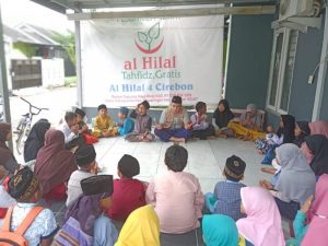 Kegiatan Belajar Mengajar Mengaji Rumah Tahfidz al Hilal 4 Cirebon