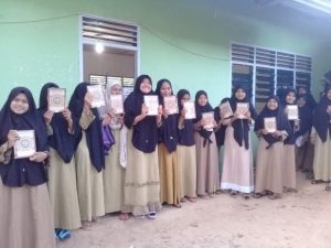 Alhamdulillah Wakaf Quran, dll Telah Diterima di Sumut dan Sumbar