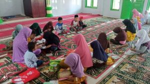 Mushaf Quran Buku Islam dan Iqra Telah Diterima di Masjid Baitul Amal