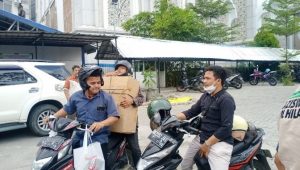 Penyerahan Wakaf Quran di Masjid Agung Medan Sumatera Utara