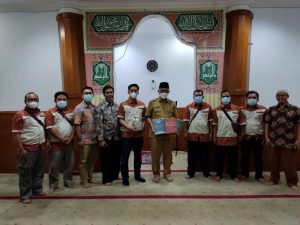 Tim Sebar Wakaf Quran Bersilaturrahim dengan Gubernur Sumbar