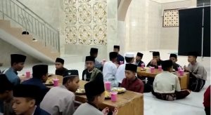 Buka Bersama Shaum Sunnah Kamis Pesantren Al Hilal 1 Cililin