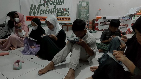 Pesantren al Hilal - Yatim, Tahfidz, Gratis