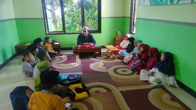 Pesantren al Hilal - Yatim, Tahfidz, Gratis