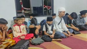 Barzanji Santri dan Asatidz Pesantren Al Hilal 2 Cipadung