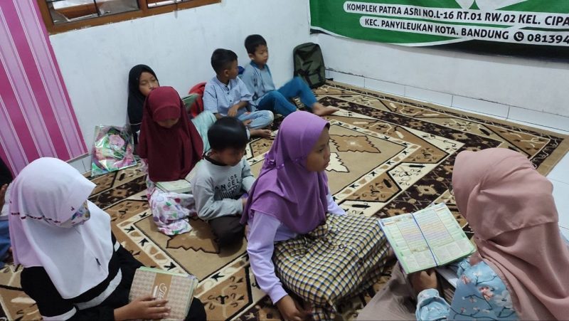 Pesantren al Hilal - Yatim, Tahfidz, Gratis