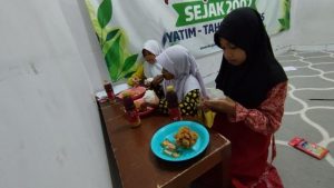 Hangatnya Buka Puasa Sunnah Kamis di Pesantren Al Hilal 3 & 7