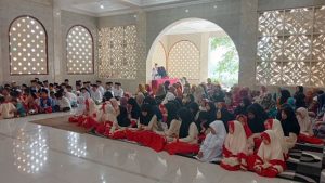 Keseruan Maulid Nabi Muhammad SAW di Pesantren Al Hilal 1