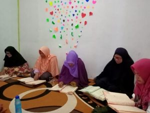 Pengajian Ummahat Rumah Tahfidz Al Hilal 6 Cisaranten
