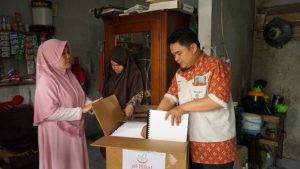 Penyerahan Al Quran Braille untuk Siswa Tunanetra SLB Ciamis