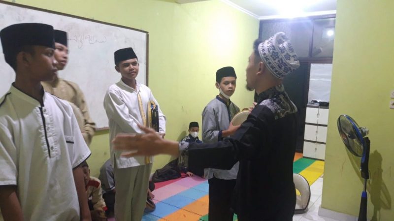 Pesantren al Hilal - Yatim, Tahfidz, Gratis