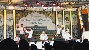 Santri Al Hilal 3 Gegerkalong Ikuti Lomba Hadroh Se-Kota Bandung