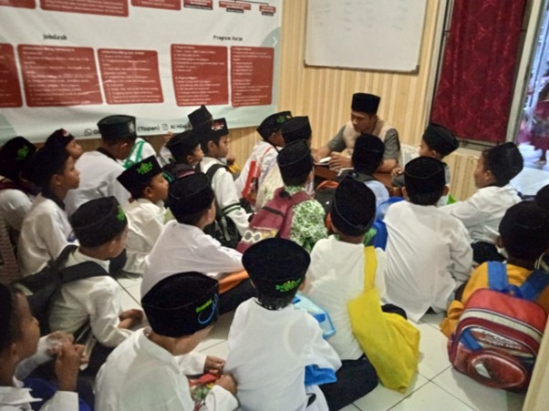 Pesantren al Hilal - Yatim, Tahfidz, Gratis