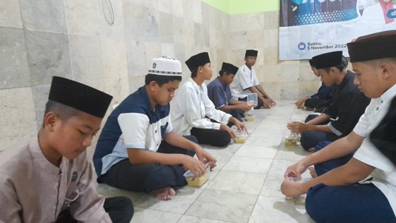 Pesantren al Hilal - Yatim, Tahfidz, Gratis