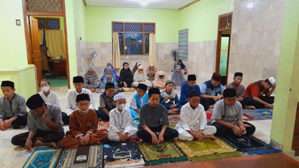 Pesantren al Hilal - Yatim, Tahfidz, Gratis