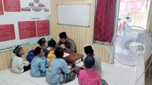 Keseruan Santri Rumah Tahfidz Al Hilal 4 Cirebon Malam Jumat