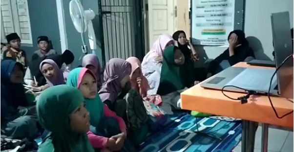 Pesantren al Hilal - Yatim, Tahfidz, Gratis