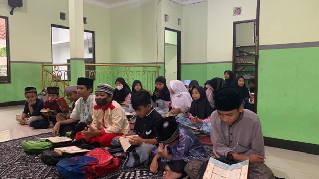 Pesantren al Hilal - Yatim, Tahfidz, Gratis