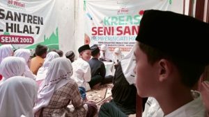 Kreasi Seni Santri Pesantren Al Hilal 7 Cipadung Wetan