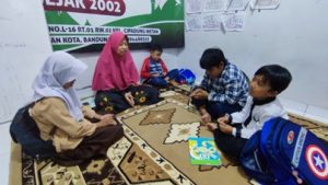 Tetap Istiqomah Belajar dan Mengaji Santri Pesantren Al Hilal 7