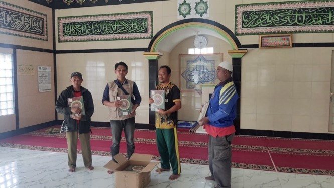 Pesantren al Hilal - Yatim, Tahfidz, Gratis