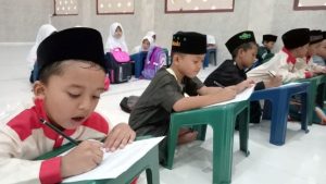 Intip Suasana Ujian Tulis TPA Al Hilal Yuk!