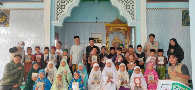 Pesantren al Hilal - Yatim, Tahfidz, Gratis