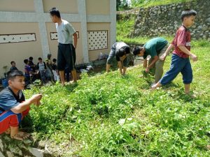 Tetap Produktif di Akhir Pekan, Aktivitas Santri Pesantren Al Hilal