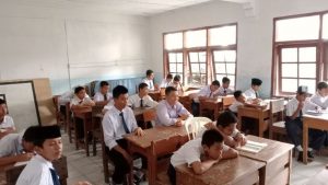 Ujian Penilaian Akhir Semester Santri Yatim Penghafal Quran