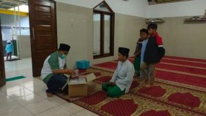 Wakaf Quran Kampung Halaman Seluruh Karyawan Al Hilal