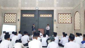 Belajar Public Speaking Bareng Santri Pesantren Al Hilal 1 Cililin