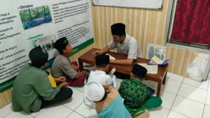 Kegiatan Tahsin Quran dan Iqra Santri Rumah Tahfidz Al Hilal 4