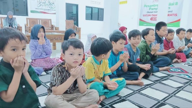 Pesantren al Hilal - Yatim, Tahfidz, Gratis