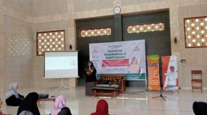 Seminar Kesehatan & Bakti Sosial Bersama Ibu Susi Herlita, AMG