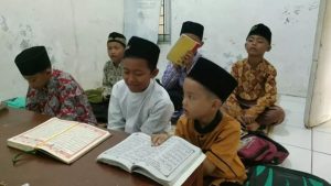 Serunya Suasana Belajar Santri Rumah Tahfidz Al Hilal 4 Cirebon