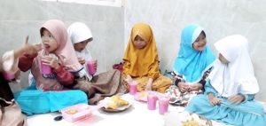 Buka Puasa Bersama Hari Ke-12 Ramadhan Pesantren Al Hilal