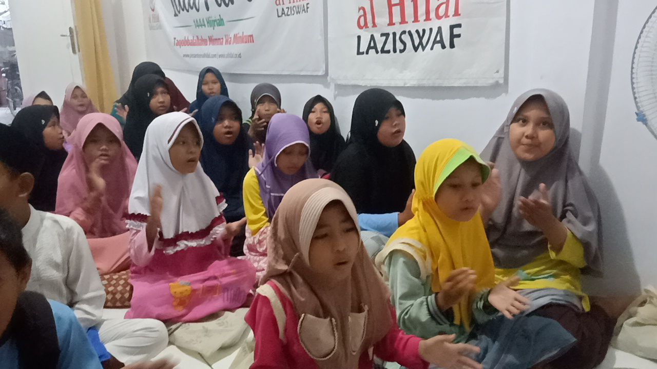 Pesantren al Hilal - Yatim, Tahfidz, Gratis