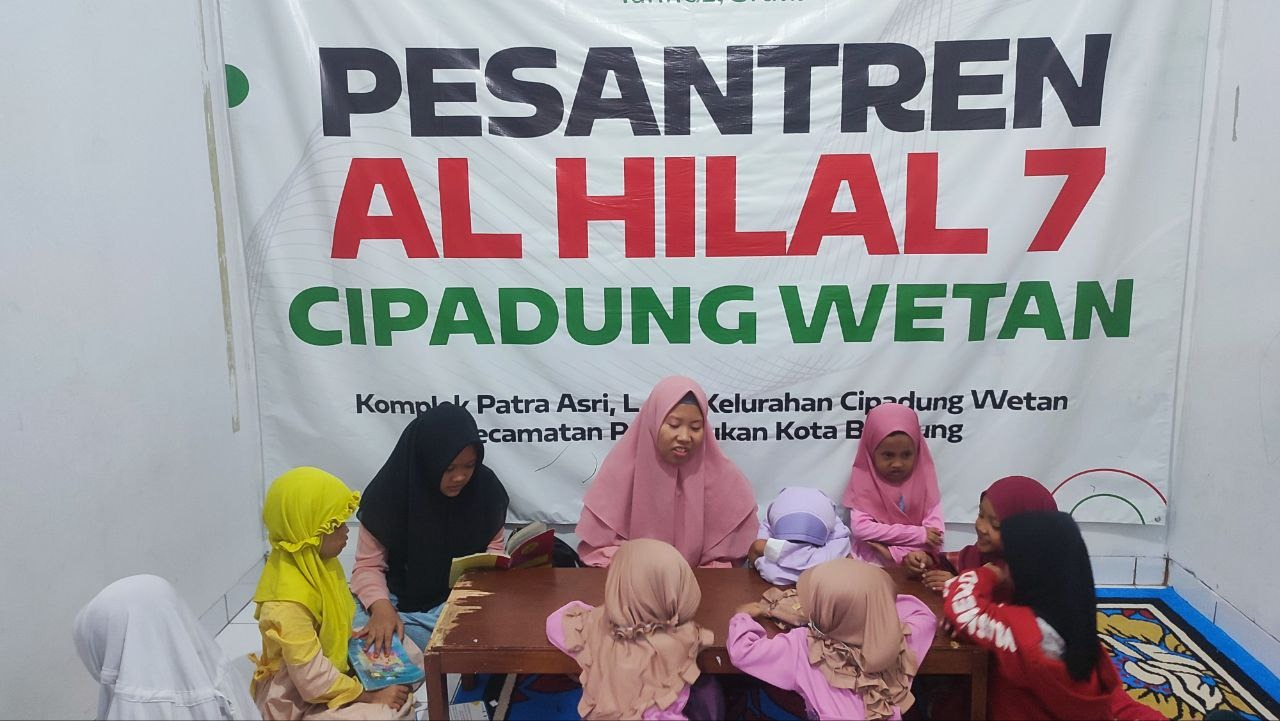 Pesantren al Hilal - Yatim, Tahfidz, Gratis