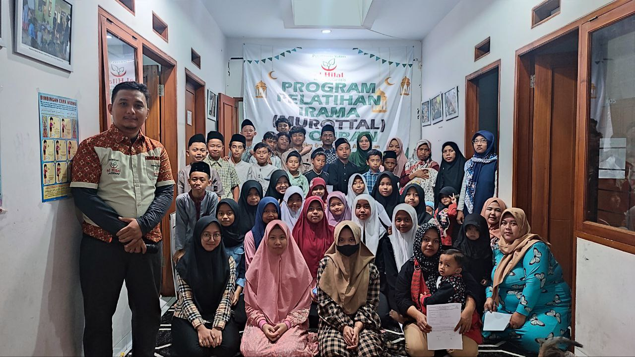 Pesantren al Hilal - Yatim, Tahfidz, Gratis