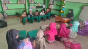 Intip Suasana Kegiatan Belajar Santri Pesantren Al Hilal 2 Cipadung Yuk!