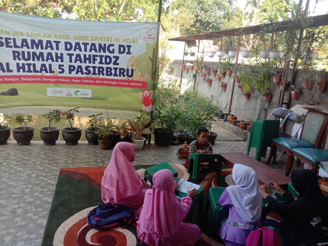 Pesantren al Hilal - Yatim, Tahfidz, Gratis