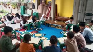 Semangat Pembelajaran Santri Rumah Tahfidz Al Hilal 5 Pasirbiru! Mengaji Iqro, Murojaah Hafalan dan Menghafal Al Quran