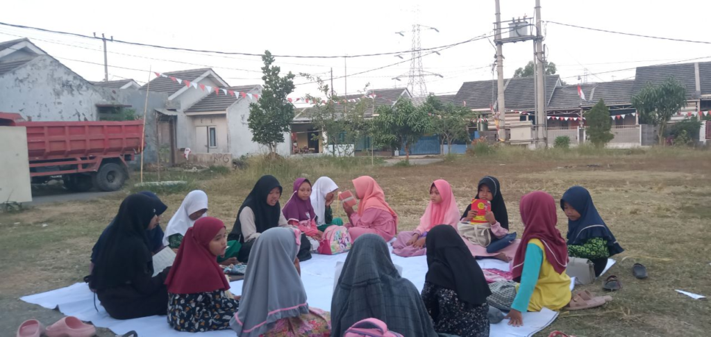 Suasana Berbeda di Rumah Tahfidz Al Hilal 4 Cirebon, Pembelajaran di Alam Terbuka!