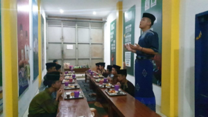 Mau Tau Suasana Kegiatan Buka Puasa Bersama Santri Yatim Kelas 10 Pesantren Al Hilal 8 Panyileukan?