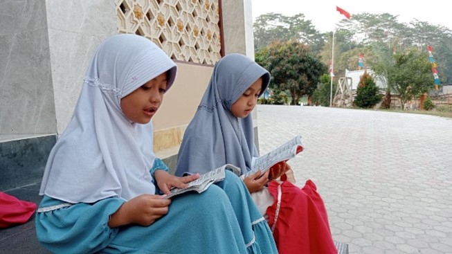 Selasa Ceria! Inilah Kompilasi Kegiatan Belajar Mengajar Santri Pesantren dan Rumah Tahfidz Al Hilal
