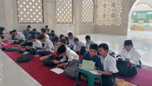 Yuk Intip Suasana Kegiatan Belajar Kepesantrenan Santri Yatim Penghafal Quran Pesantren Al Hilal 1 Cililin