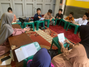 Rutinitas Belajar Kelas Al Quran Rumah Tahfidz Al Hilal 5 Pasirbiru