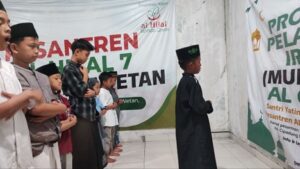 Kembali Lagi dengan Rutinitas Pekanan Santri Pesantren Al Hilal 7 Cipadung Wetan!