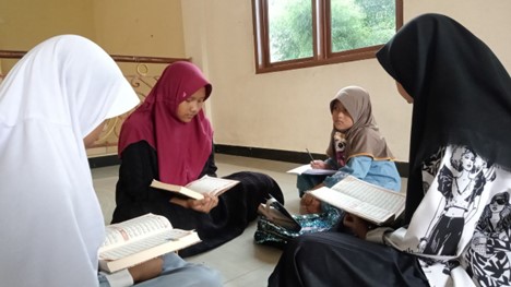 Semangat Belajar Santri TPA Al Hilal 1 Cililin Menyala di Tengah Kegiatan Menghafal Quran
